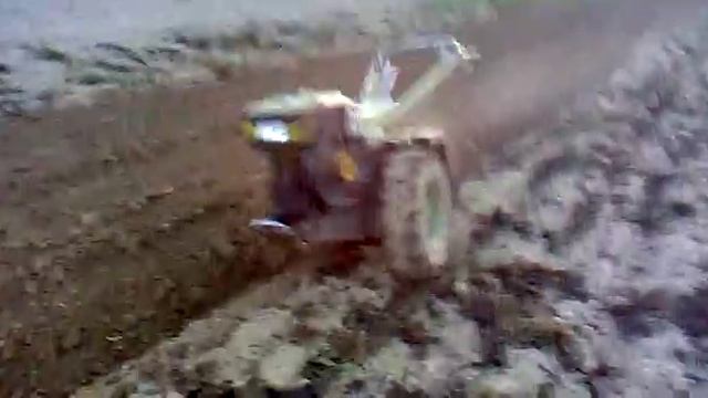 Мотоблок пашет сам смотреть онлайн