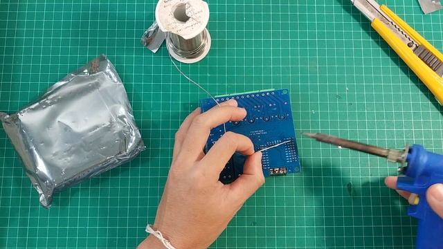 บอร์ด ESP32 RELAY X4 บัดกรีขา ทดสอบอัพโหลด เตรียมใช้งาน IoT ตามใจปรารถนา смотреть онлайн