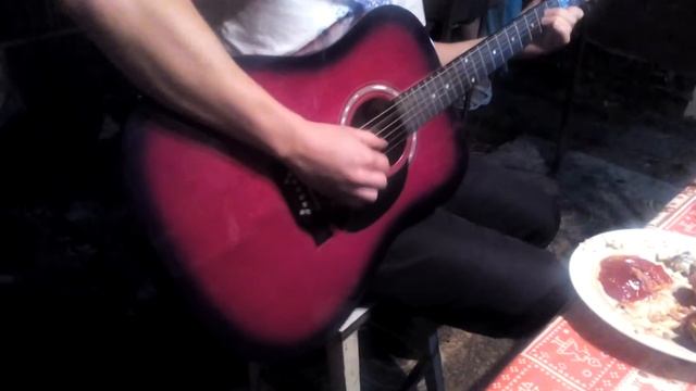 Игра на гитаре на даче. Новосибирск. Россия смотреть онлайн