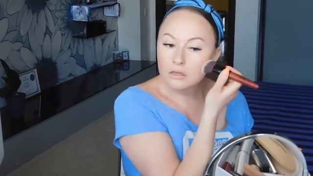 Аэровизаж Как наносить тональную основу NV обладательницам нарощенных ресниц смотреть онлайн