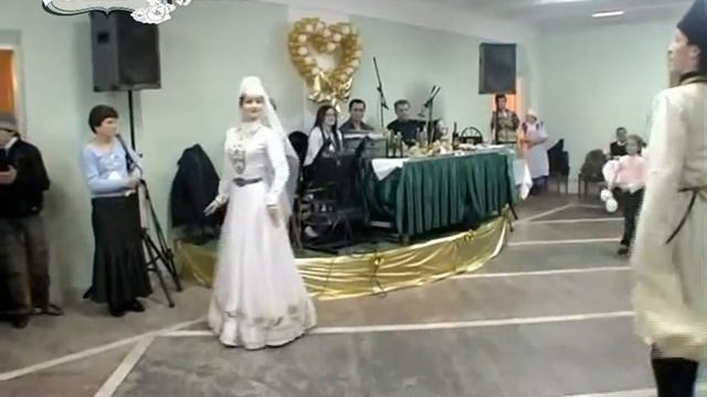Грузинский танец на армянской свадьбе VE MEF STUDIO смотреть онлайн