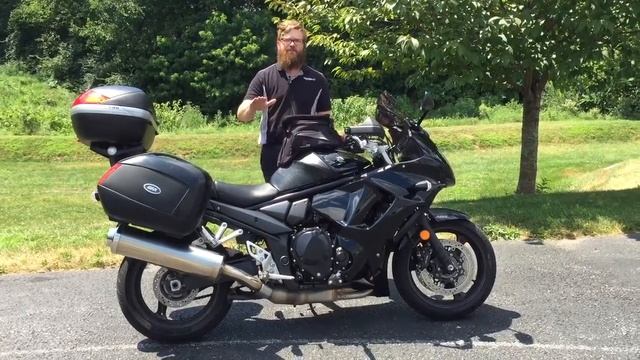 2011 Suzuki GSX 1250FA смотреть онлайн