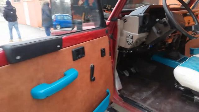 ILIEV DESIGN Garage Toyota Land Cruiser 70