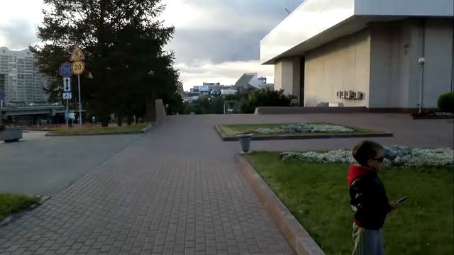 делаем селфи цветов И ЛЮБИМЫЙ ГОРОД НОВОСИБИРСК смотреть онлайн