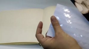 Как приклеивать фотографии в классические фотоальбомы на уголки