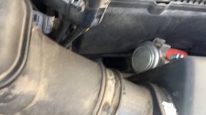 Замена воздушного фильтра  Kia Sportage Cabin air filter replacement