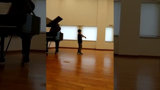 Accolay Practice 7yo (1/4 size violin) смотреть онлайн