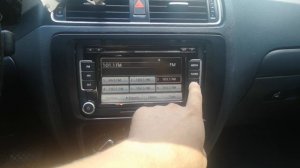 Volkswagen Как узнать номер вашей магнитолы.