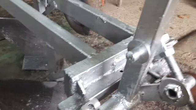 обзор двухлемешного самодельного плуга типа wirax смотреть онлайн