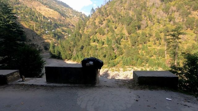 Ganga Choti Kashmir to Lawat Neelum Valley, Kashmir on Honda cg125 EP. 2 смотреть онлайн