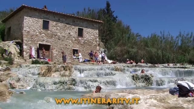 Terme di saturnia, le cascatelle del mulino in alta definizione. смотреть онлайн