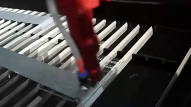 Гравировка по стеклу смотреть онлайн