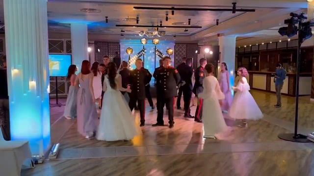 Па де Верон. Короли танцпола! смотреть онлайн