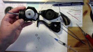 Катушка Shimano Alivio 4000FB.