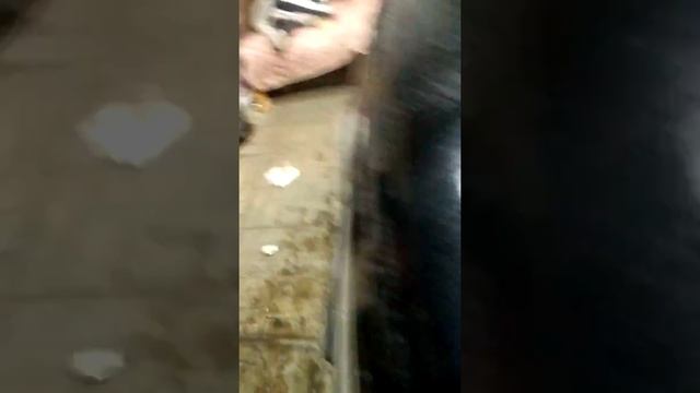 Снимаем клей с машины смотреть онлайн