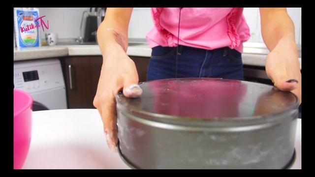 Манник на кефире. готовим дома. Очень просто и вкусно смотреть онлайн