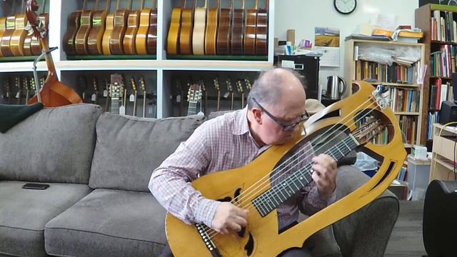 1921 LUIGI Mozzani Due Bracci Chitarra Harp Guitar Don't Worry Baby Brian Wilson, Roger Christian смотреть онлайн
