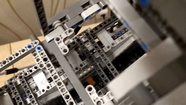 Lego Technic BWE Bagger 288 смотреть онлайн