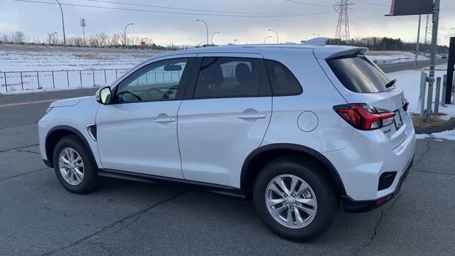 Mitsubishi RVR SE AWC 2024 смотреть онлайн