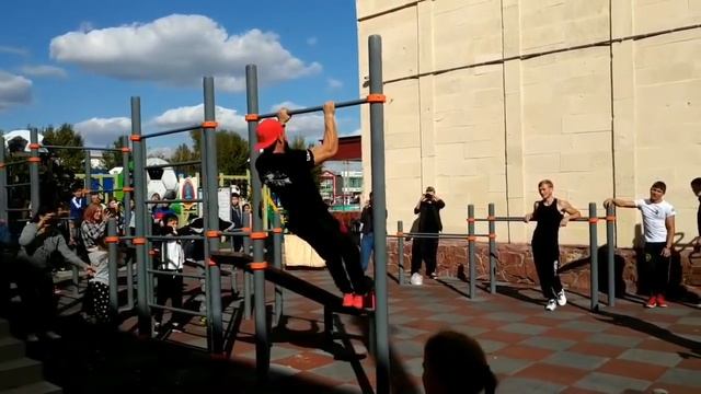 Bar Bars в г.Акколь Мастер класс + Открытая тренировка смотреть онлайн