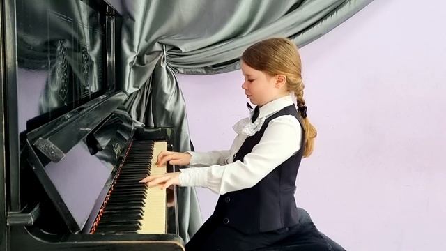 "Чарли Чаплин" Н. Торопова. Лия Сидоренко, 7 лет. смотреть онлайн