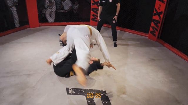 Николай Чекуров (самбо) VS Эдгар Григорян (вольная борьба) Лига Дзюдо со Звездами смотреть онлайн