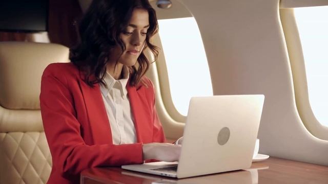 ПОСЛЕДНИЙ ПОЕЗД... Мама-самое дорогое, что есть у нас в жизни... смотреть онлайн