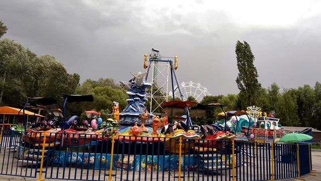 Липецк. Нижний парк. Молнии. смотреть онлайн