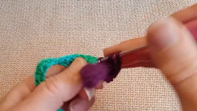 Вяжем соцветия сирени крючком. Мастер класс. смотреть онлайн