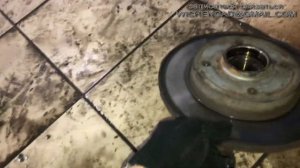 замена тормозных дисков задние / Peugeot 308 C4