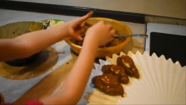 Пирожное "Картошка" из печенья.Быстро,просто и вкусно! смотреть онлайн
