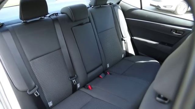 Выбор есть: Toyota Corolla и Ford Focus 3 смотреть онлайн