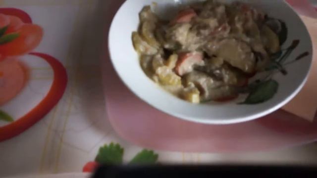 ВРЕМЯ ОБЕДА/ЧЕМ КОРМЛЮ СЕБЯ ЛЮБИМУЮ/СТАРАЮСЬ ДИЕТУ СОБЛЮДАТЬ смотреть онлайн