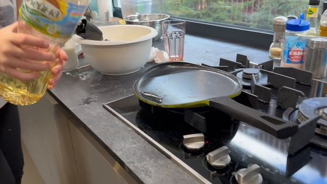 Готовим блинчики ! Получилось очень вкусно ? смотреть онлайн