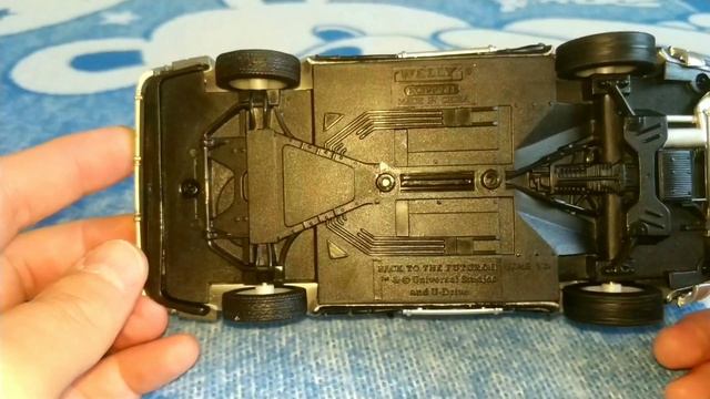 DeLorean DMC-12. Обзор модели 1:24 с AliExpress смотреть онлайн