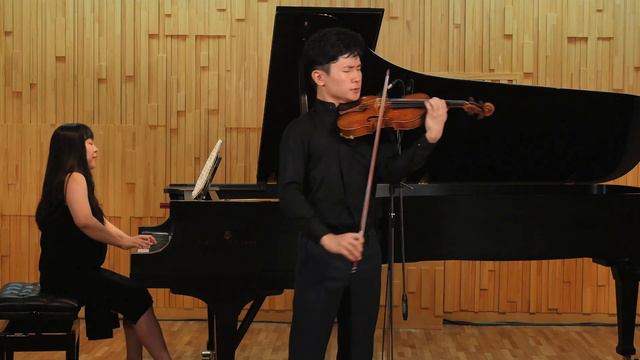 W.A. Mozart Violin Concerto No.4 1st mvmt -Donghyun Kim смотреть онлайн