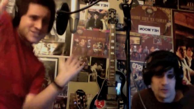 Useless Education Studio Update 6: Macbook ISight Vlog