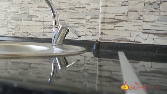 Кухня Гламур Черный глянец - белый глянец. Фабрика Гарант смотреть онлайн