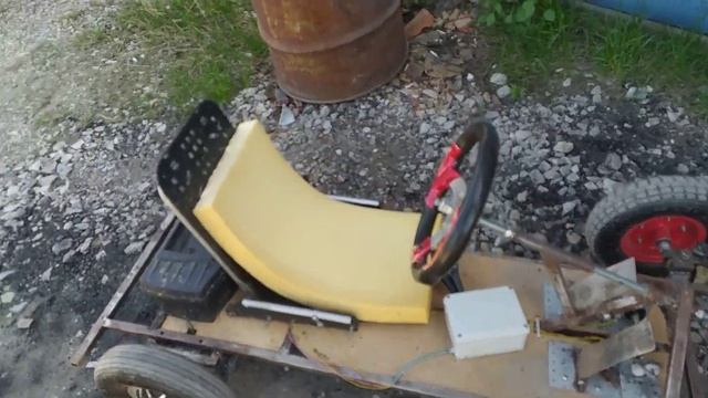 Электрокартинг из гироскутера для сына.Погода так и шептала покататься.? смотреть онлайн