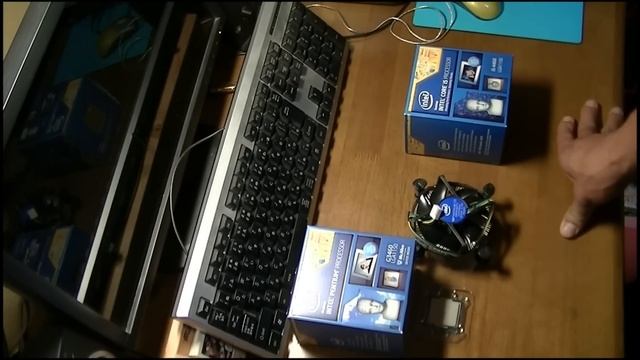 自作PC CPU取替え G3460→core i5 4460 смотреть онлайн