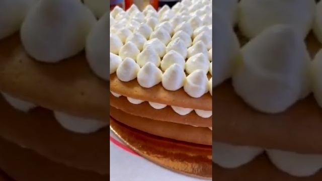 Торт медовое сердце ?