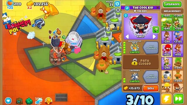 God buffing a Ninja Monkey in Bloons! смотреть онлайн