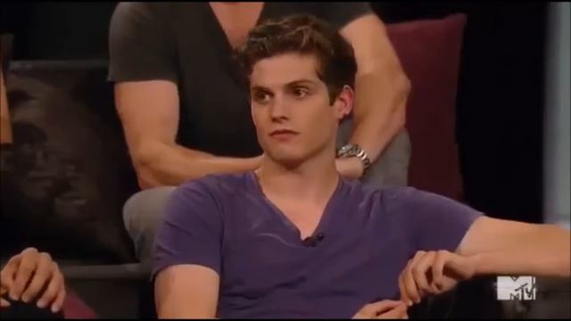 Daniel Sharman - Little bit смотреть онлайн