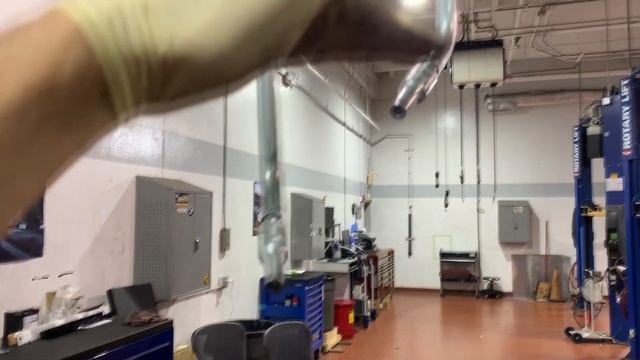 BMW M5 E60 , Американцы ушатали легенду ! ЧАСТЬ 2 смотреть онлайн