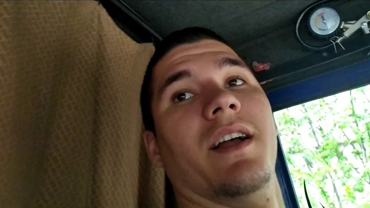 Крышу так и не сделали! Дорога как после бомбежке! смотреть онлайн