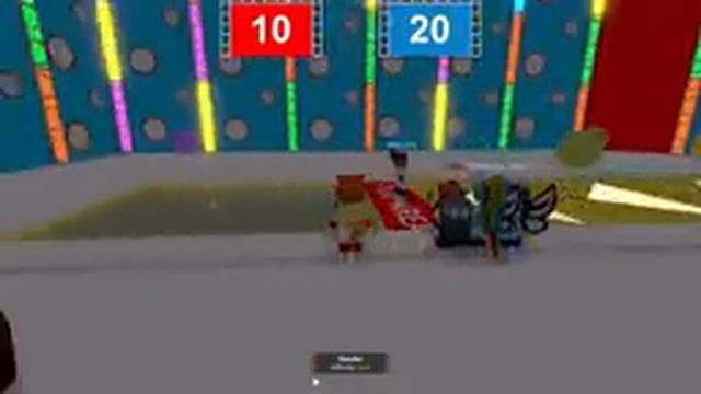 ПОПАДИ В ДЫРУ В СТЕНЕ ROBLOX Hole in the Wall смотреть онлайн