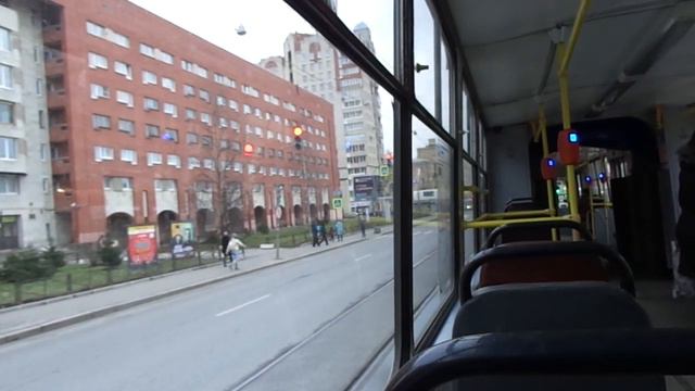 Трамвай "9-ка" Санкт-Петербурга 10-76: ЛВС-86К б.5011 по №9 (18.01.20) смотреть онлайн