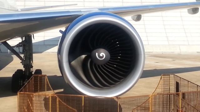 Boeing 777 Engine Run