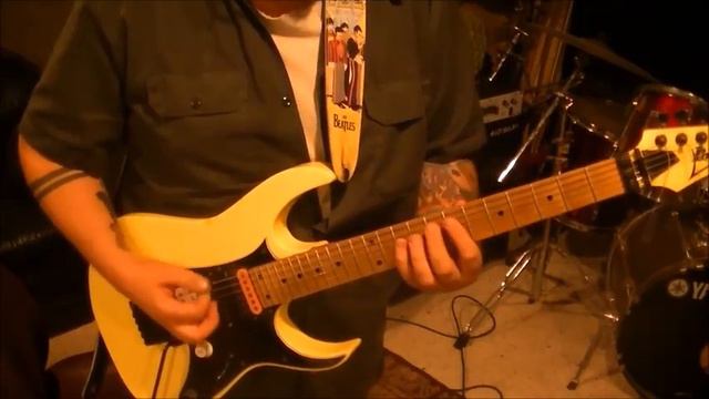 Queensryche Style Guitar Lesson by Mike Gross + Tutorial смотреть онлайн