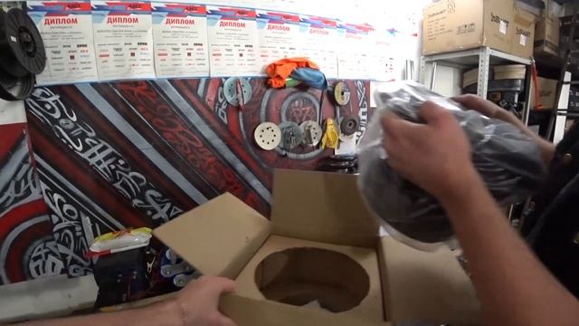 Легендарный mercedes benz s class под автозвук. Самый громкий W140. Самый громкий mercedes смотреть онлайн